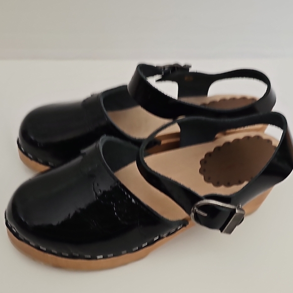 Girls Hanna Andersson Black Patent Leather Mary Jane Clogs Shoe. Size 35 - Picture 6 of 11